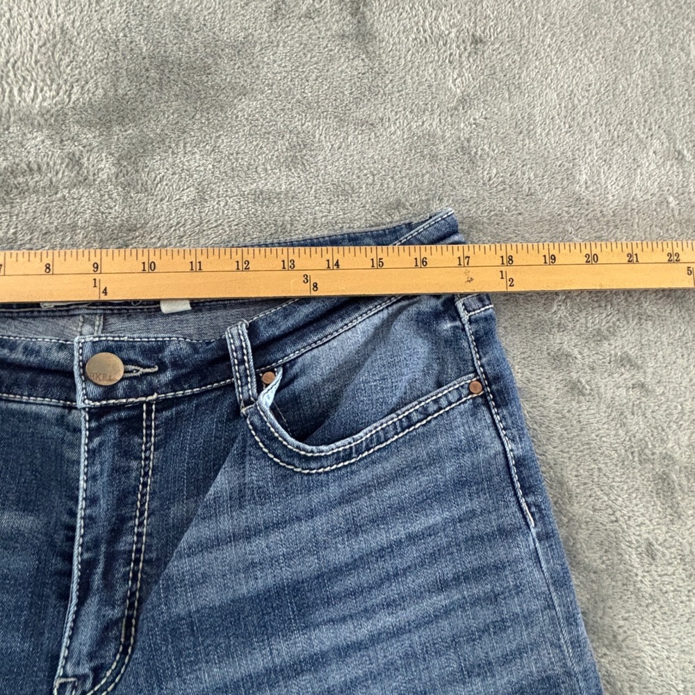 BKE Gabby Bootcut Jeans Womens 31L Long Stretch Blue Distressed Denim 33" Inseam - Picture 6 of 10